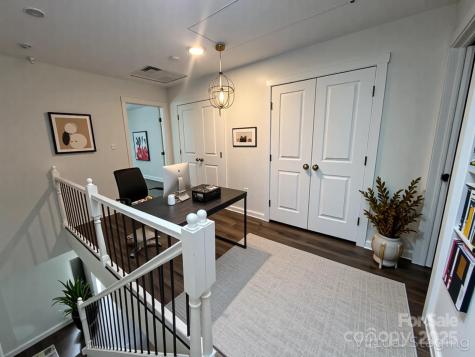 609 Crowfields Lane Asheville NC 28803