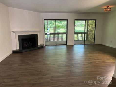 609 Crowfields Lane Asheville NC 28803