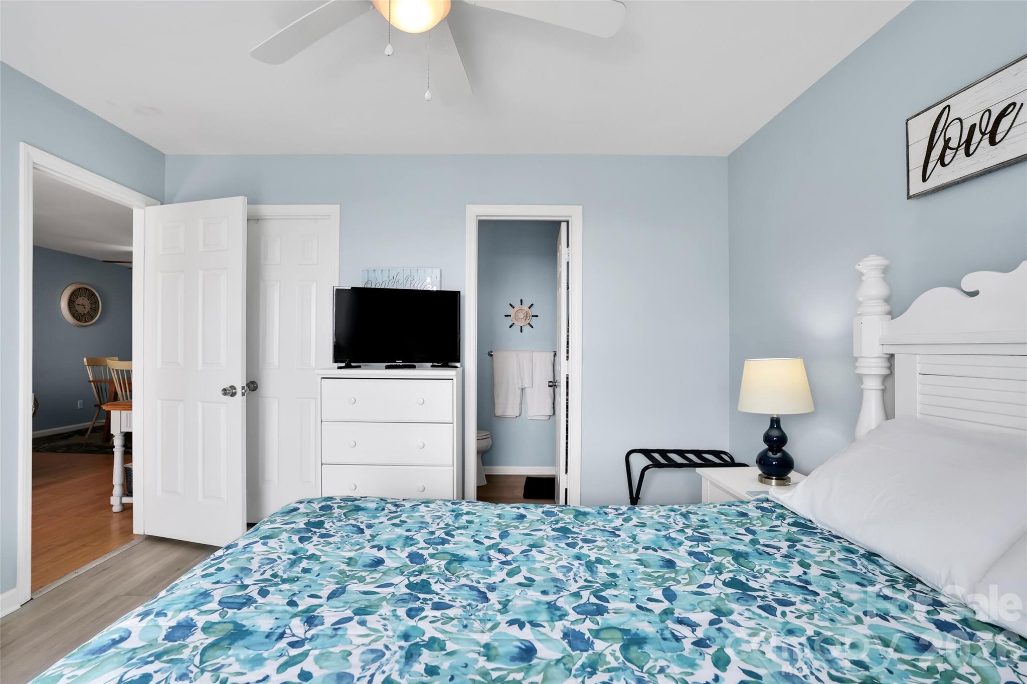 1013 Carolina Beach Avenue N Carolina Beach NC 28428
