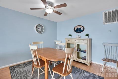 1013 Carolina Beach Avenue N Carolina Beach NC 28428