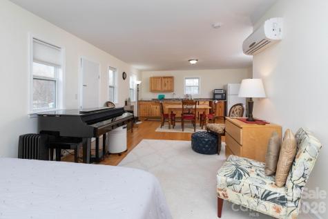 14 Lila Lane Clyde NC 28721
