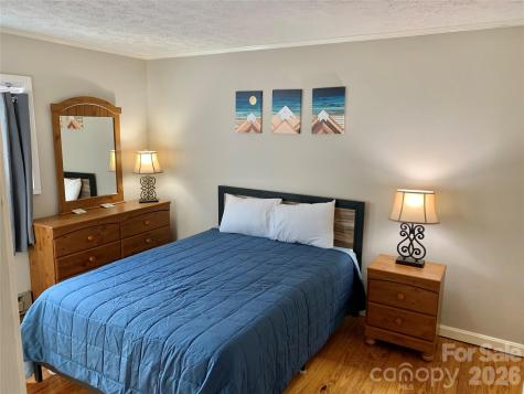 106 Sugar Ski Drive Sugar Mountain NC 28604