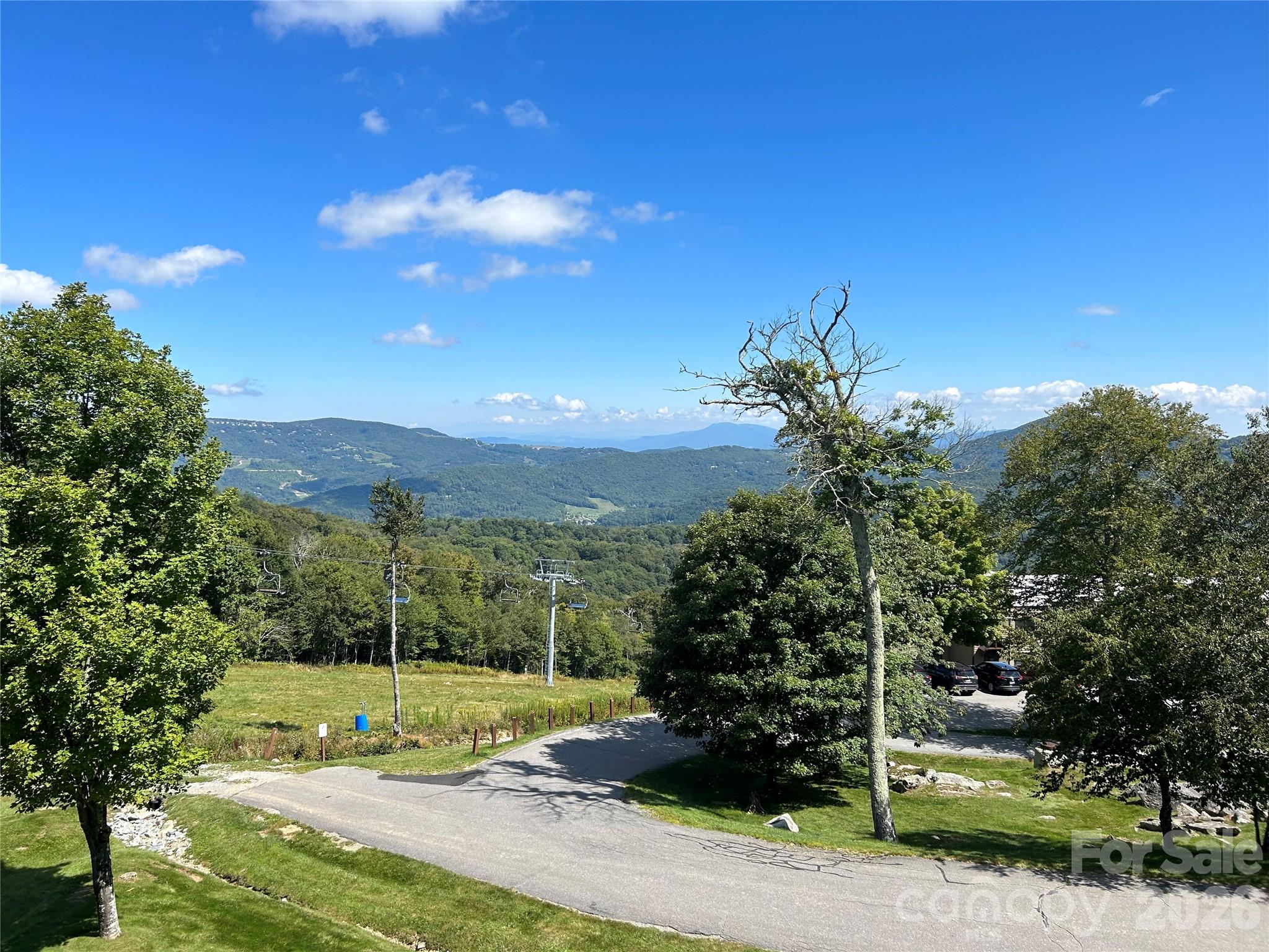 106 Sugar Ski Drive Sugar Mountain NC 28604