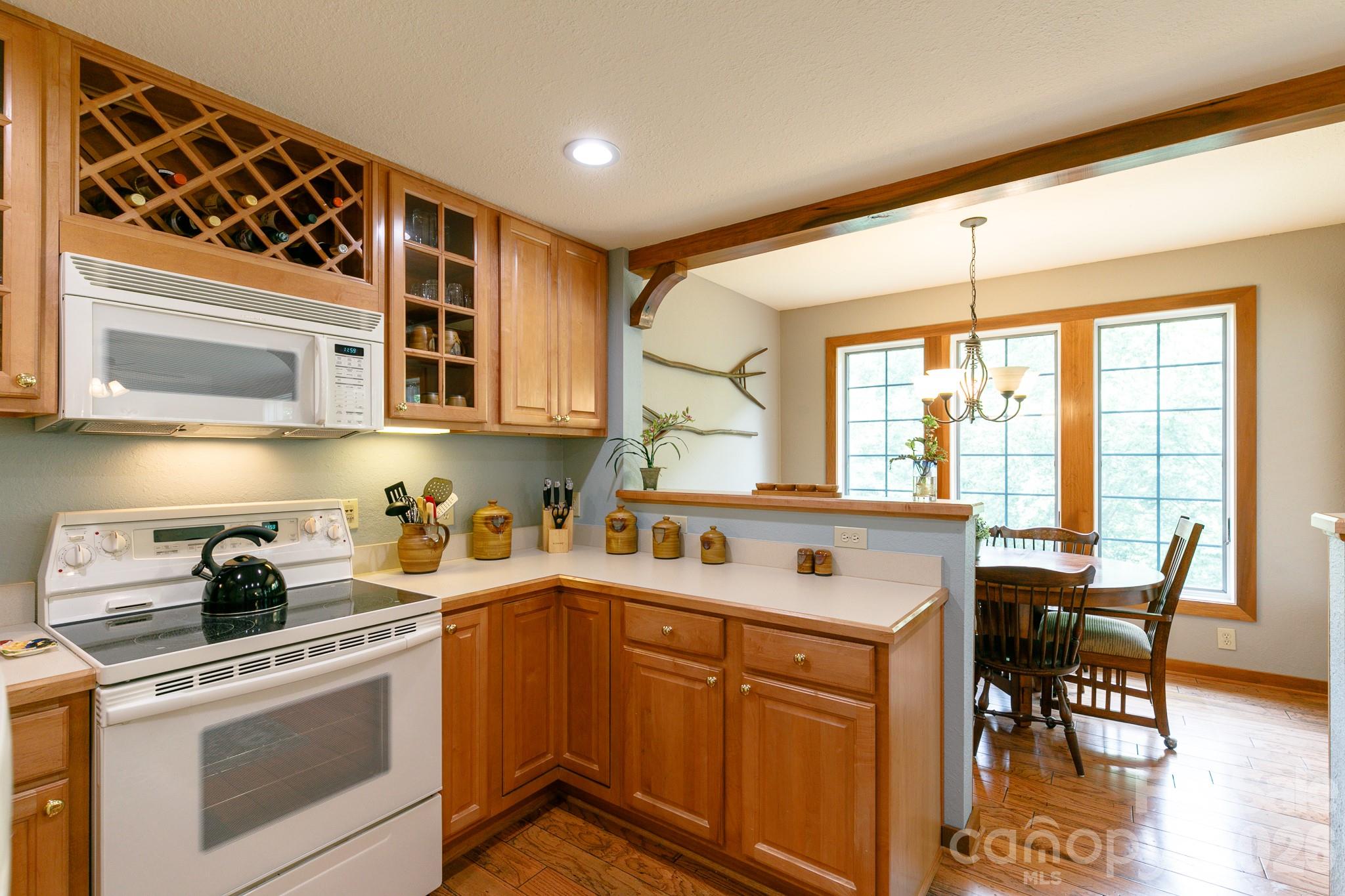 222 Creekside Way Burnsville NC 28714