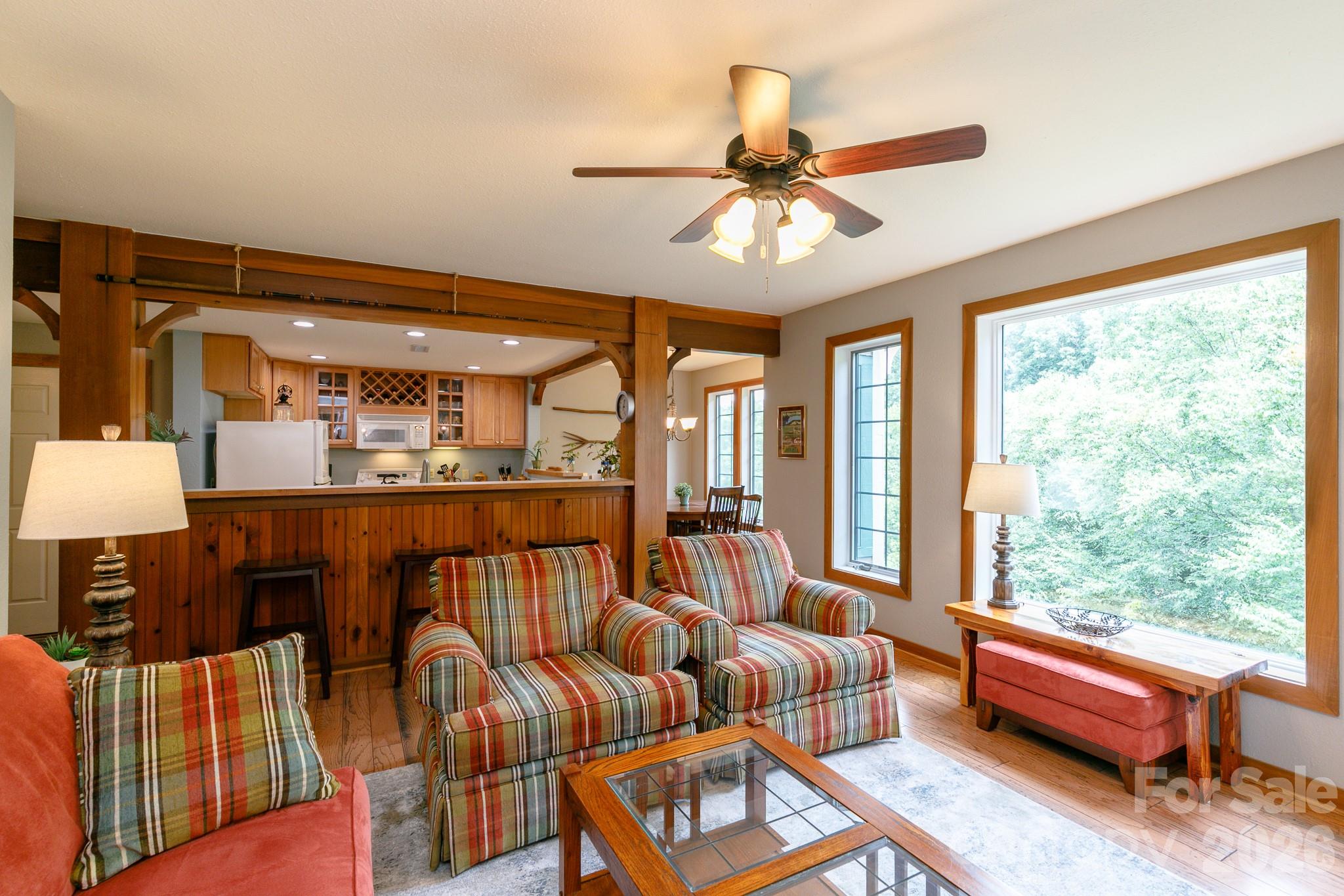 222 Creekside Way Burnsville NC 28714
