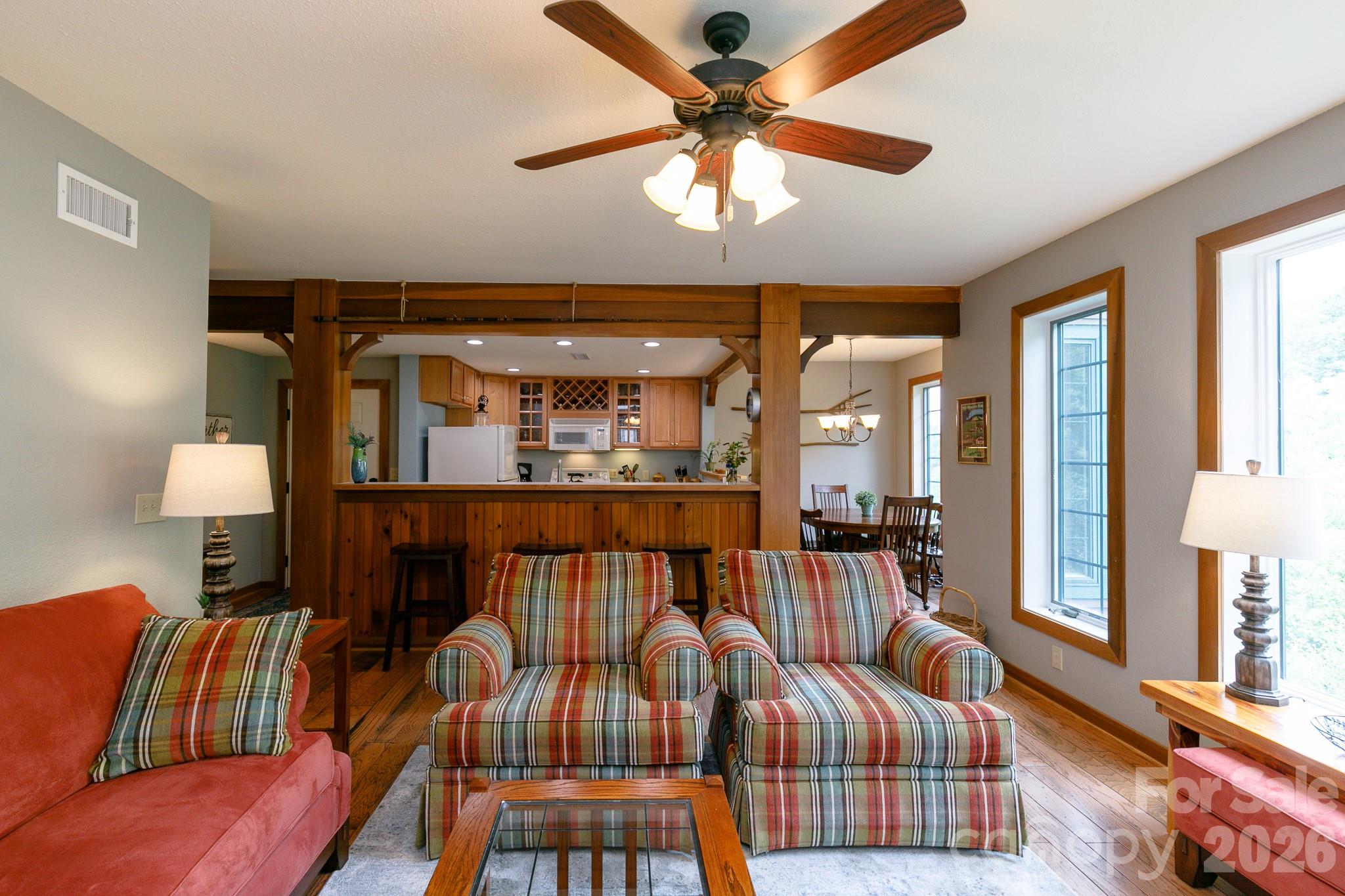 222 Creekside Way Burnsville NC 28714