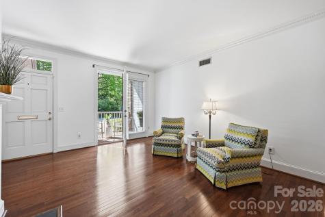2440 Selwyn Avenue Charlotte NC 28209