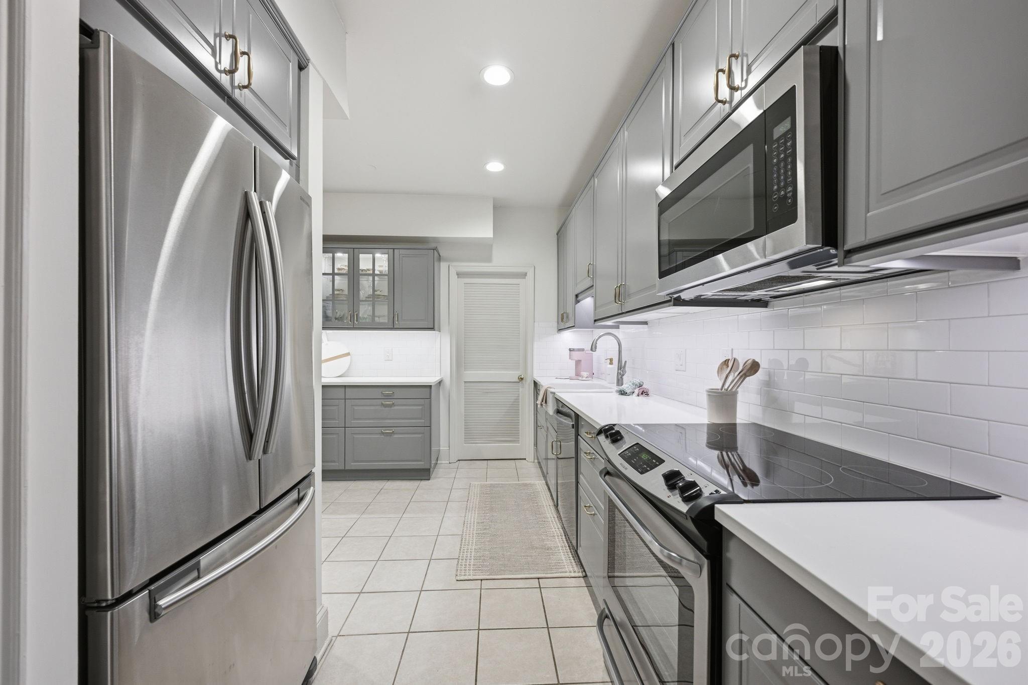 2440 Selwyn Avenue Charlotte NC 28209