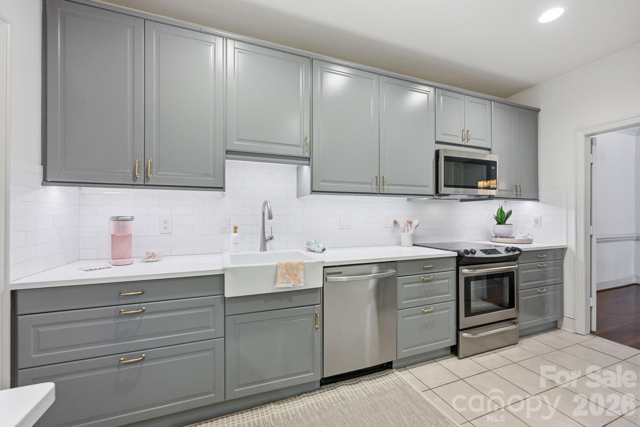 2440 Selwyn Avenue Charlotte NC 28209