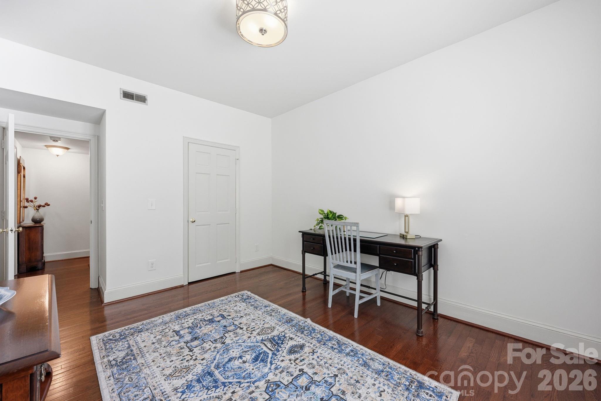 2440 Selwyn Avenue Charlotte NC 28209