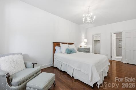 2440 Selwyn Avenue Charlotte NC 28209