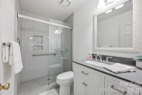 2440 Selwyn Avenue Charlotte NC 28209