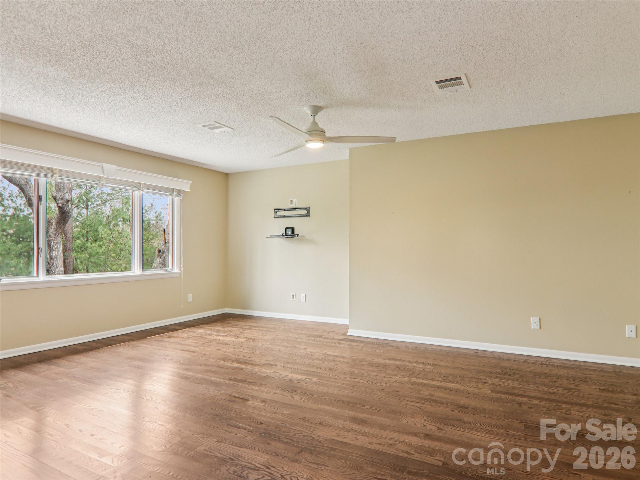 457 Crowfields Drive Asheville NC 28803
