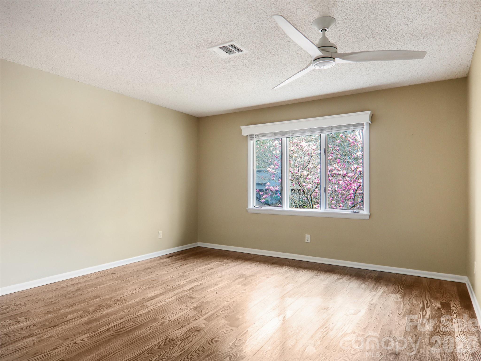 457 Crowfields Drive Asheville NC 28803