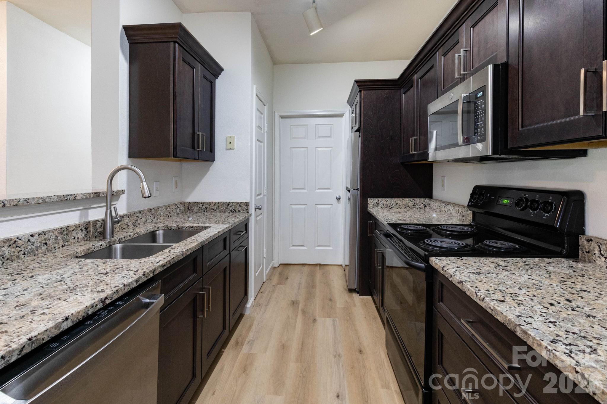 400 Vista Lake Drive Candler NC 28715