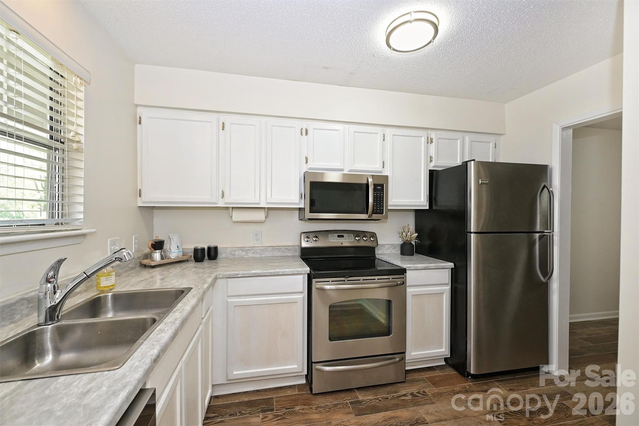 3131 Heathstead Place Charlotte NC 28210