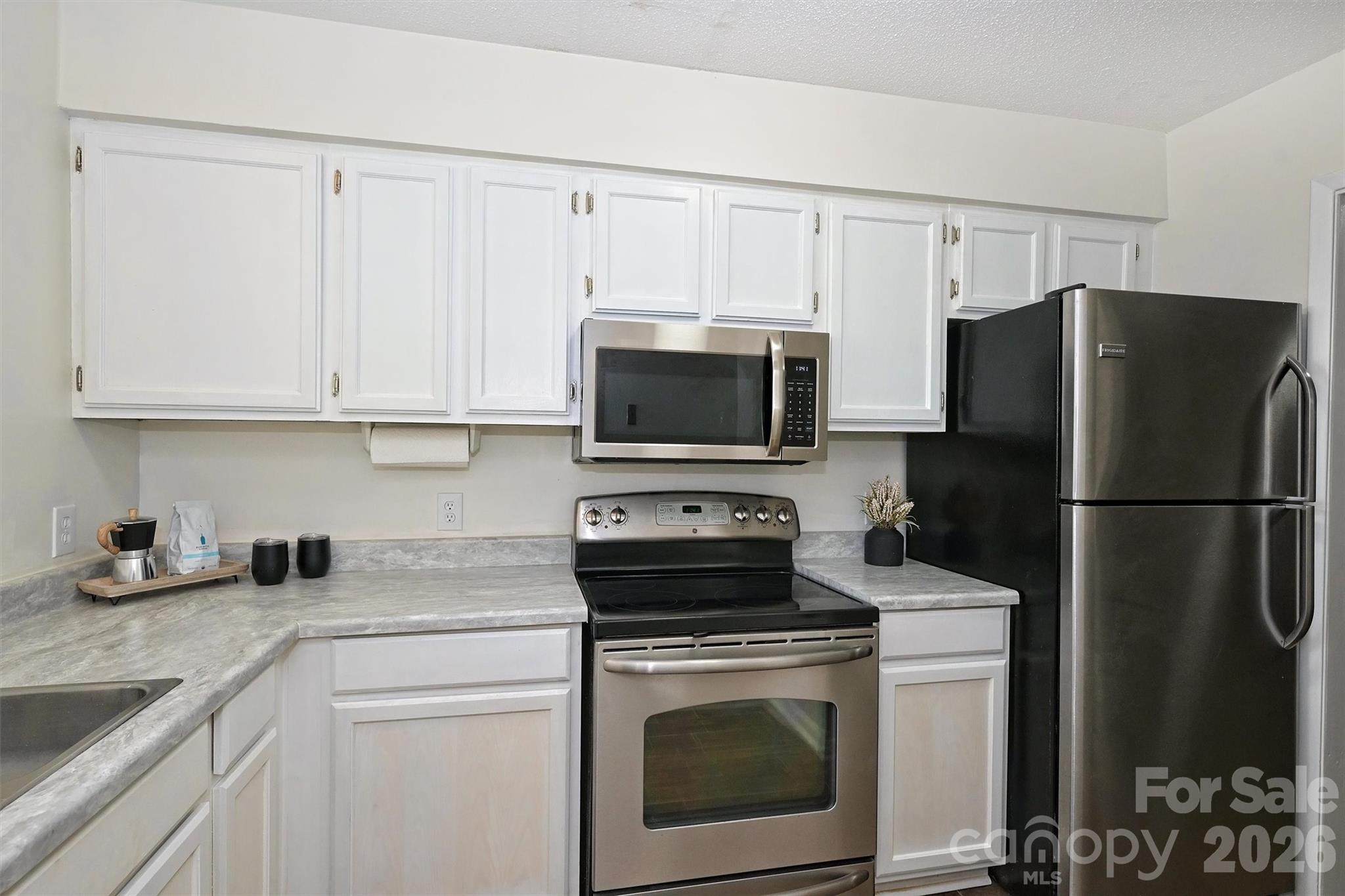 3131 Heathstead Place Charlotte NC 28210