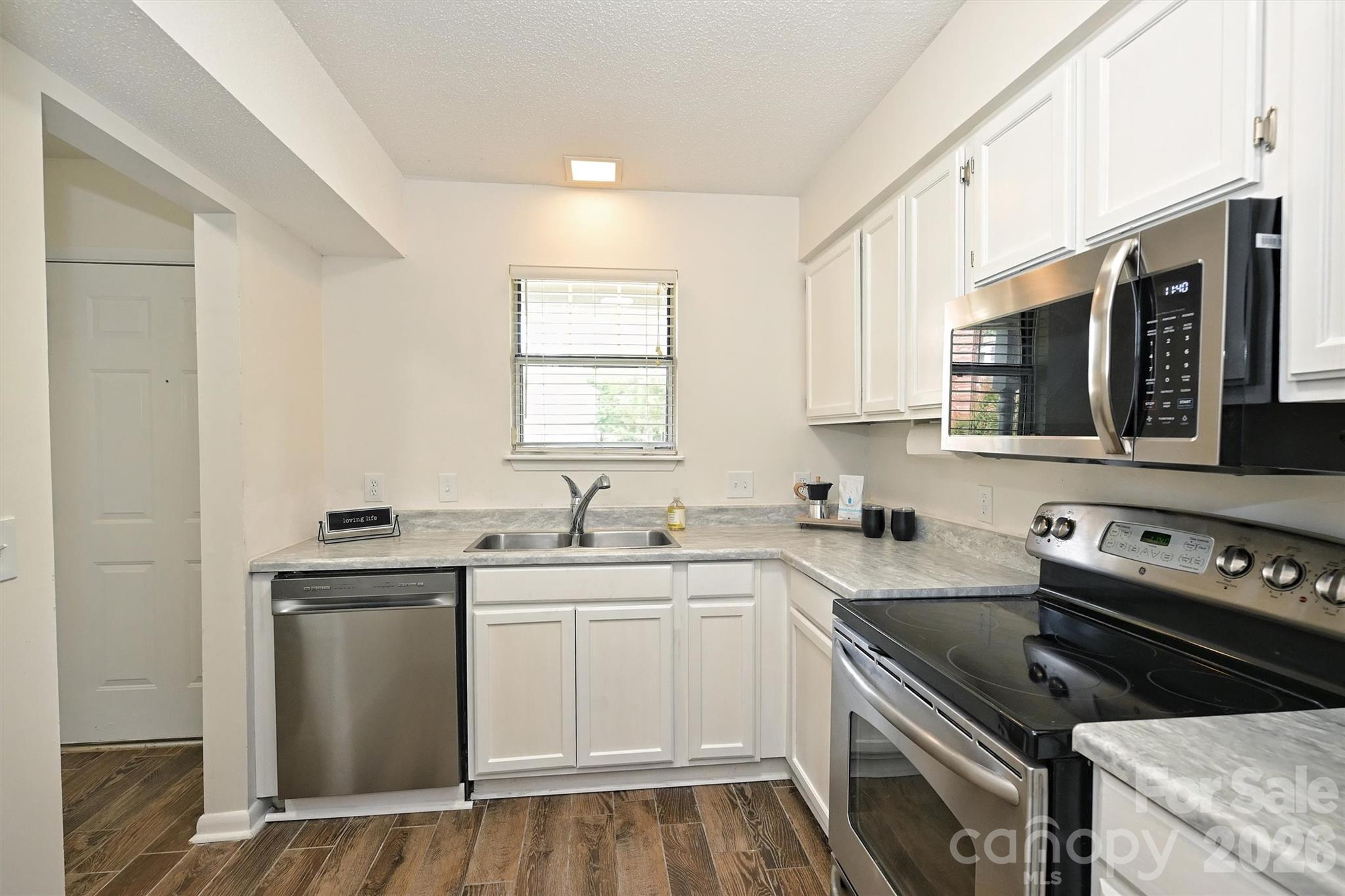 3131 Heathstead Place Charlotte NC 28210