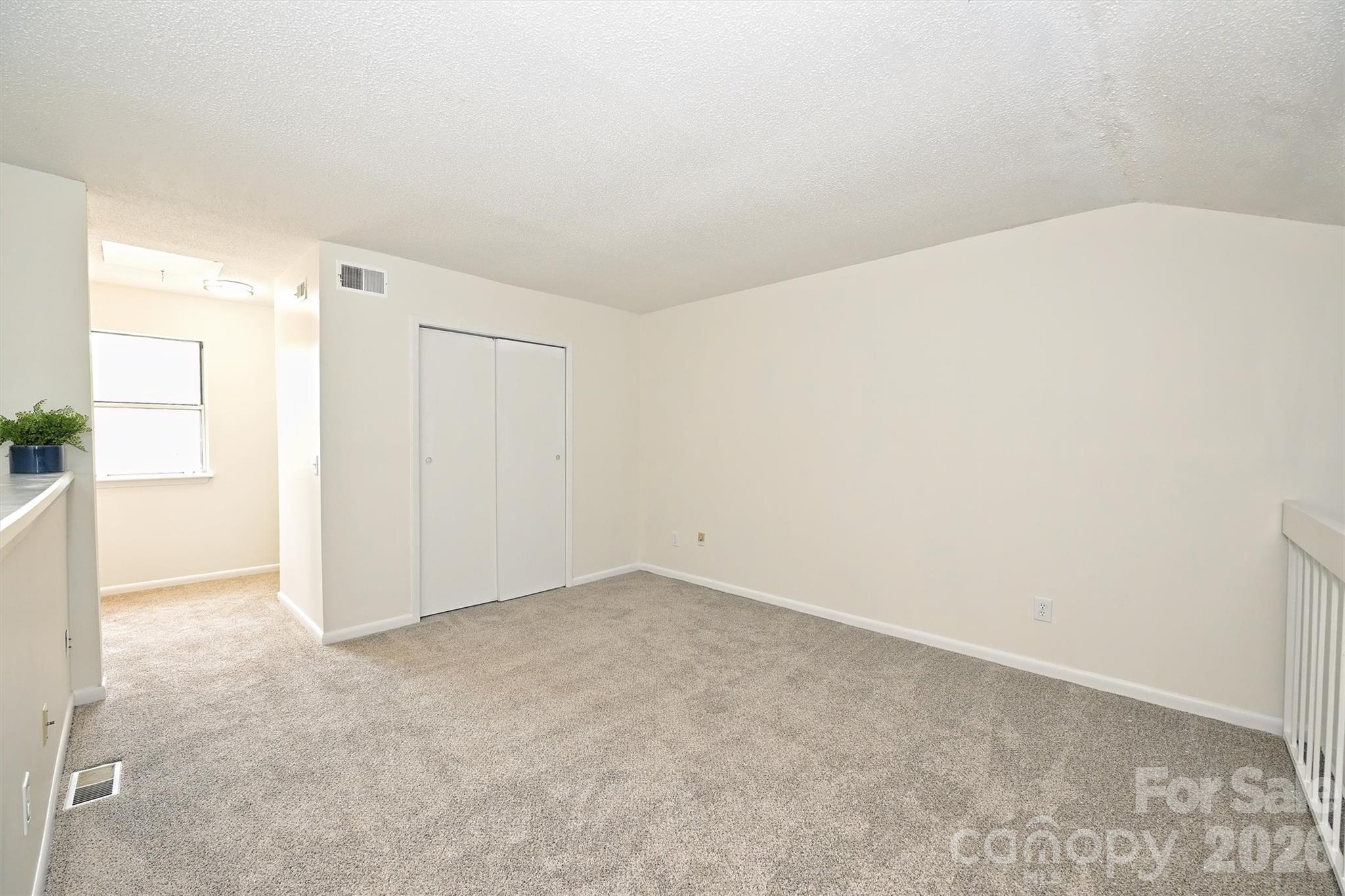 3131 Heathstead Place Charlotte NC 28210