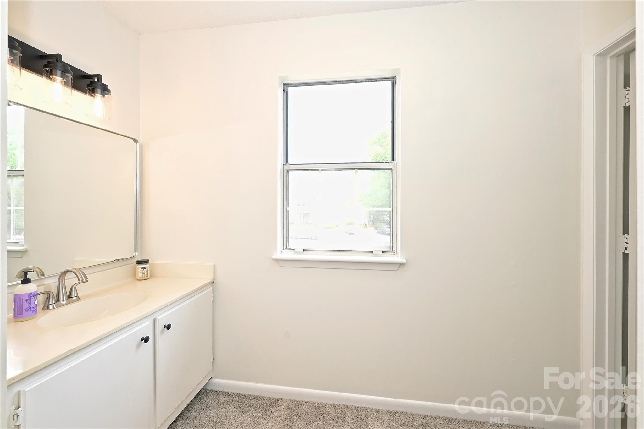 3131 Heathstead Place Charlotte NC 28210