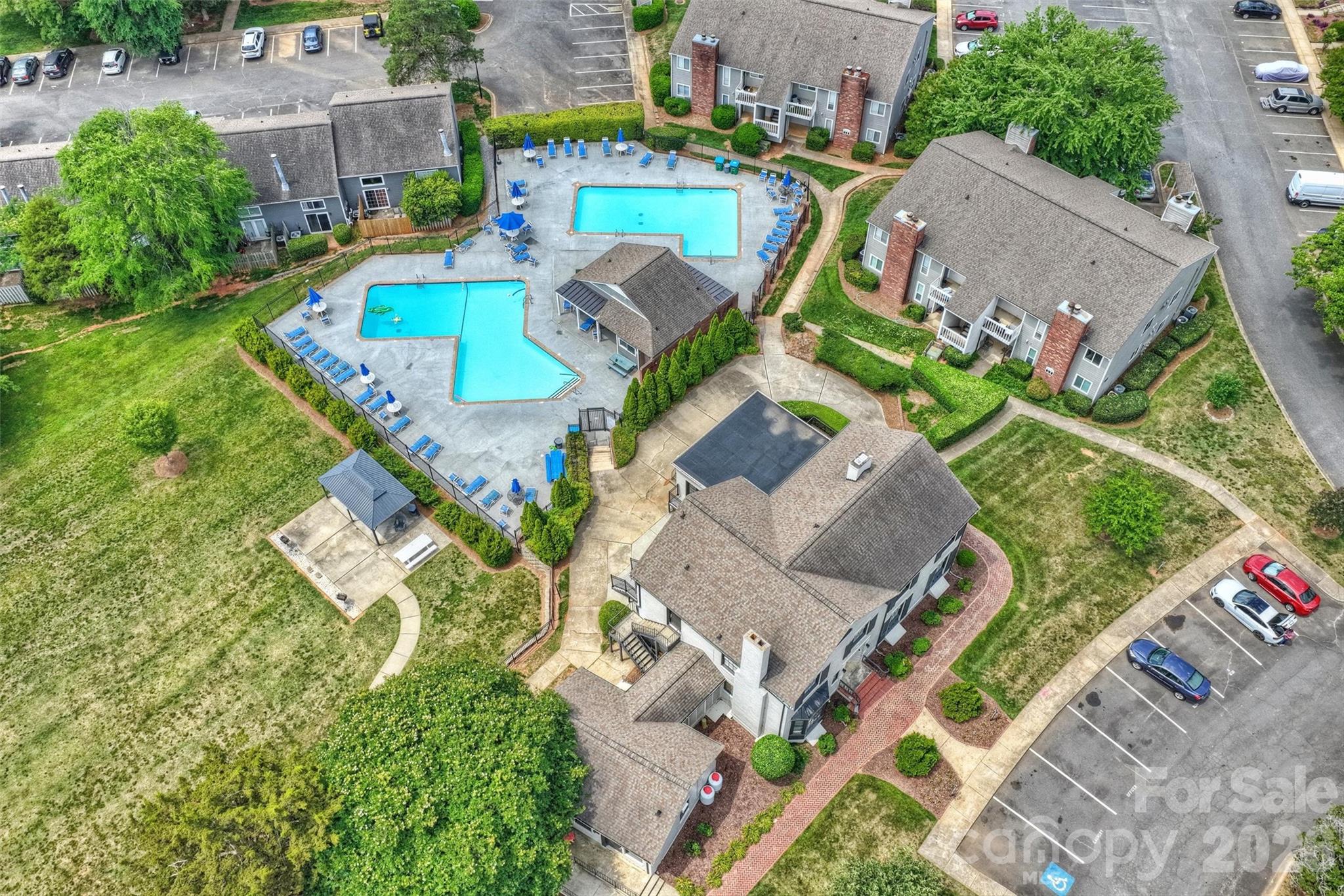 3131 Heathstead Place Charlotte NC 28210