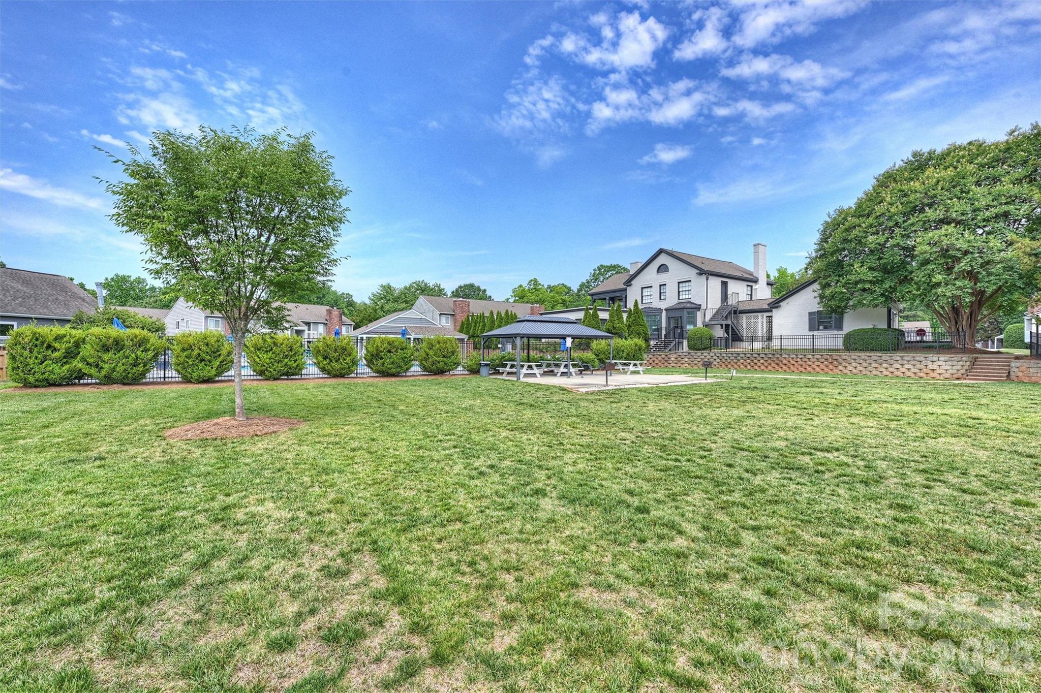 3131 Heathstead Place Charlotte NC 28210