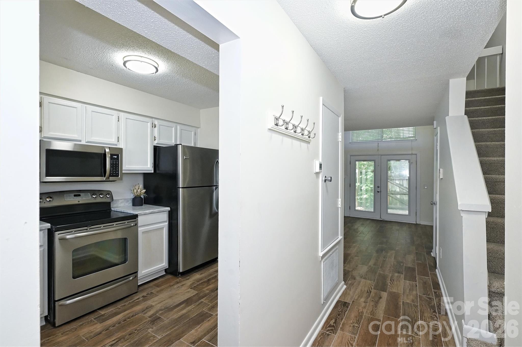 3131 Heathstead Place Charlotte NC 28210