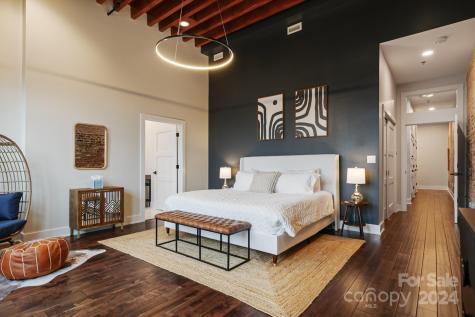 122 College Street Asheville NC 28801