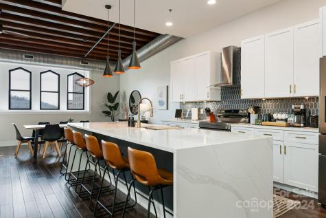 122 College Street Asheville NC 28801