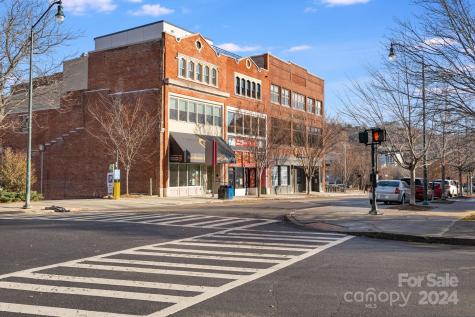 122 College Street Asheville NC 28801