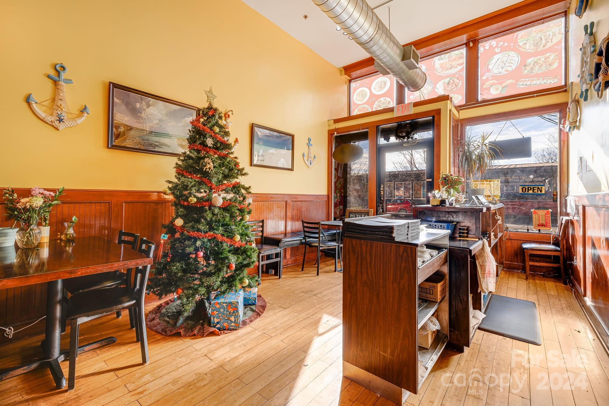 122 College Street Asheville NC 28801
