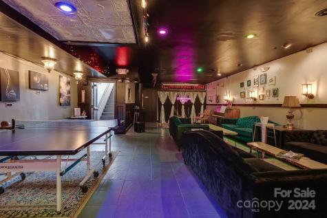 122 College Street Asheville NC 28801