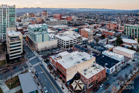 122 College Street Asheville NC 28801