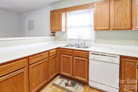 157 Toxaway Views Drive Lake Toxaway NC 28747