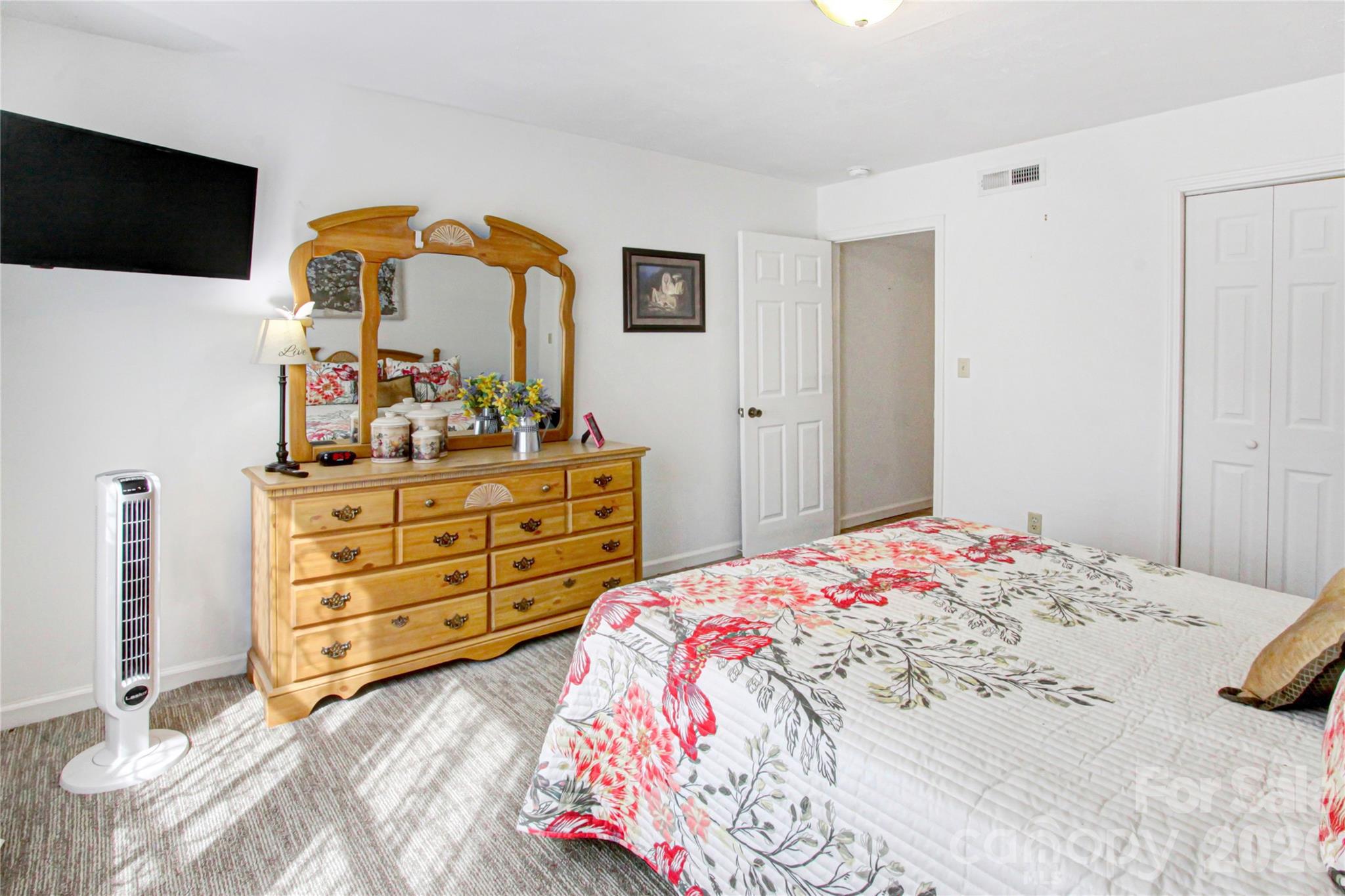 157 Toxaway Views Drive Lake Toxaway NC 28747