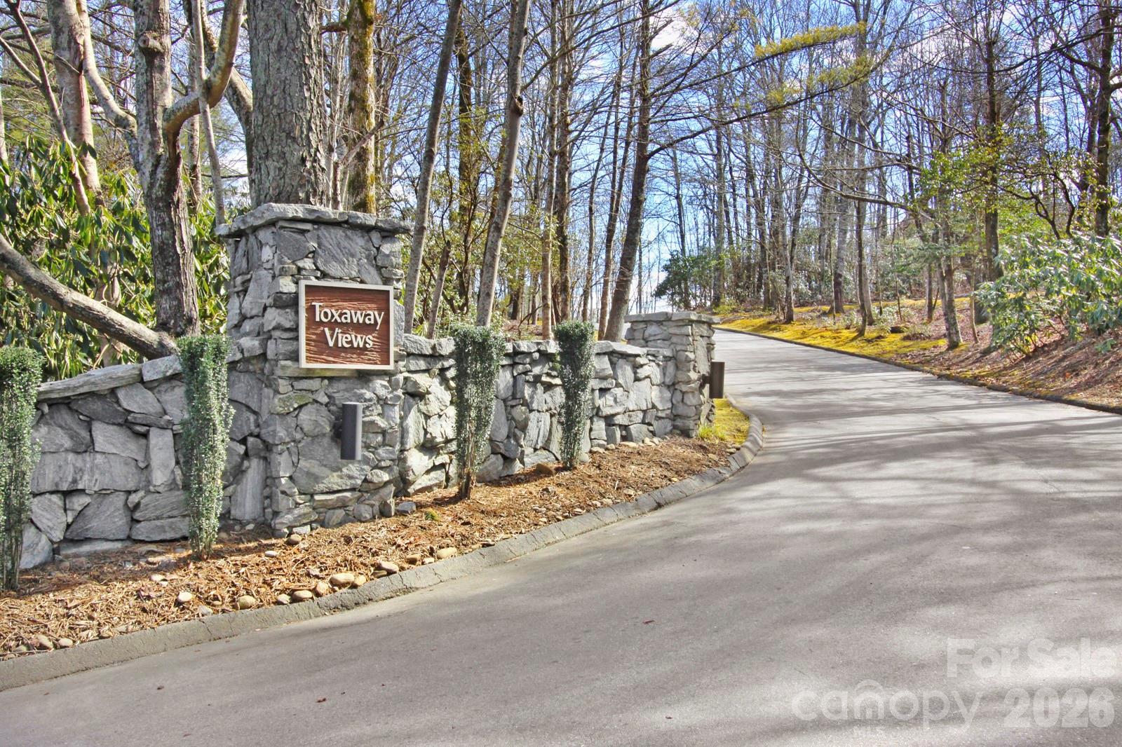 157 Toxaway Views Drive Lake Toxaway NC 28747
