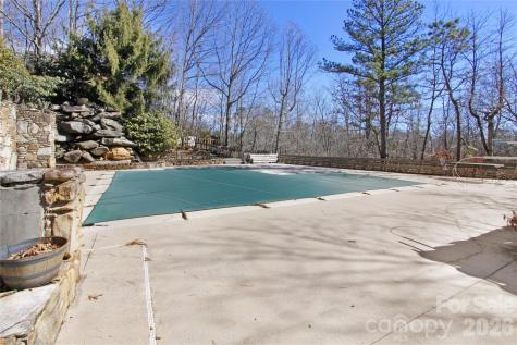 157 Toxaway Views Drive Lake Toxaway NC 28747