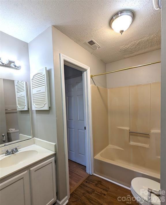 8137 Cedar Glen Drive Charlotte NC 28212