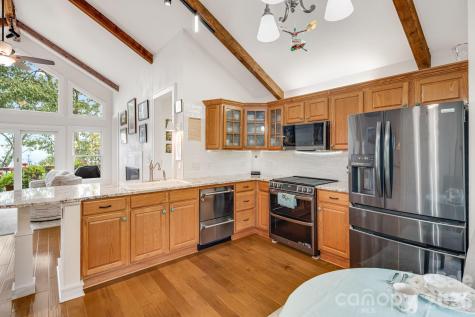133 Club House Drive Burnsville NC 28714