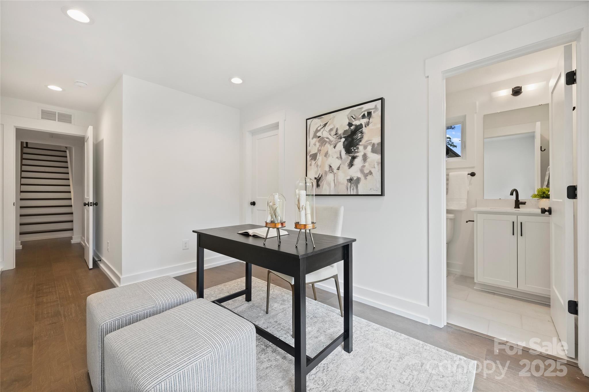 209 Coxe Avenue Charlotte NC 28208