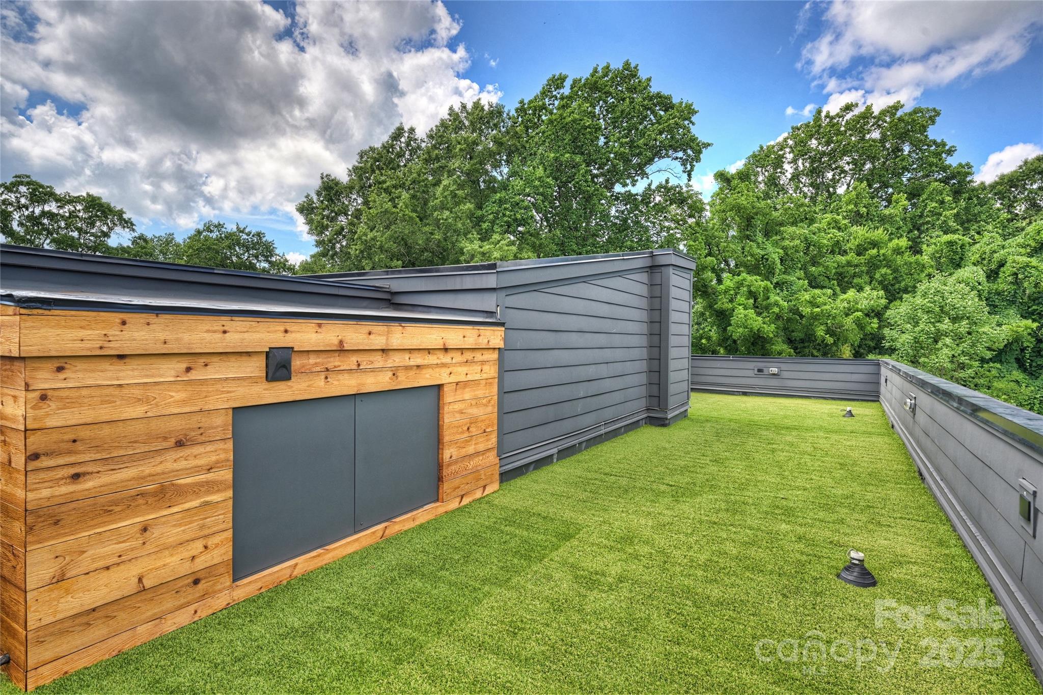 209 Coxe Avenue Charlotte NC 28208