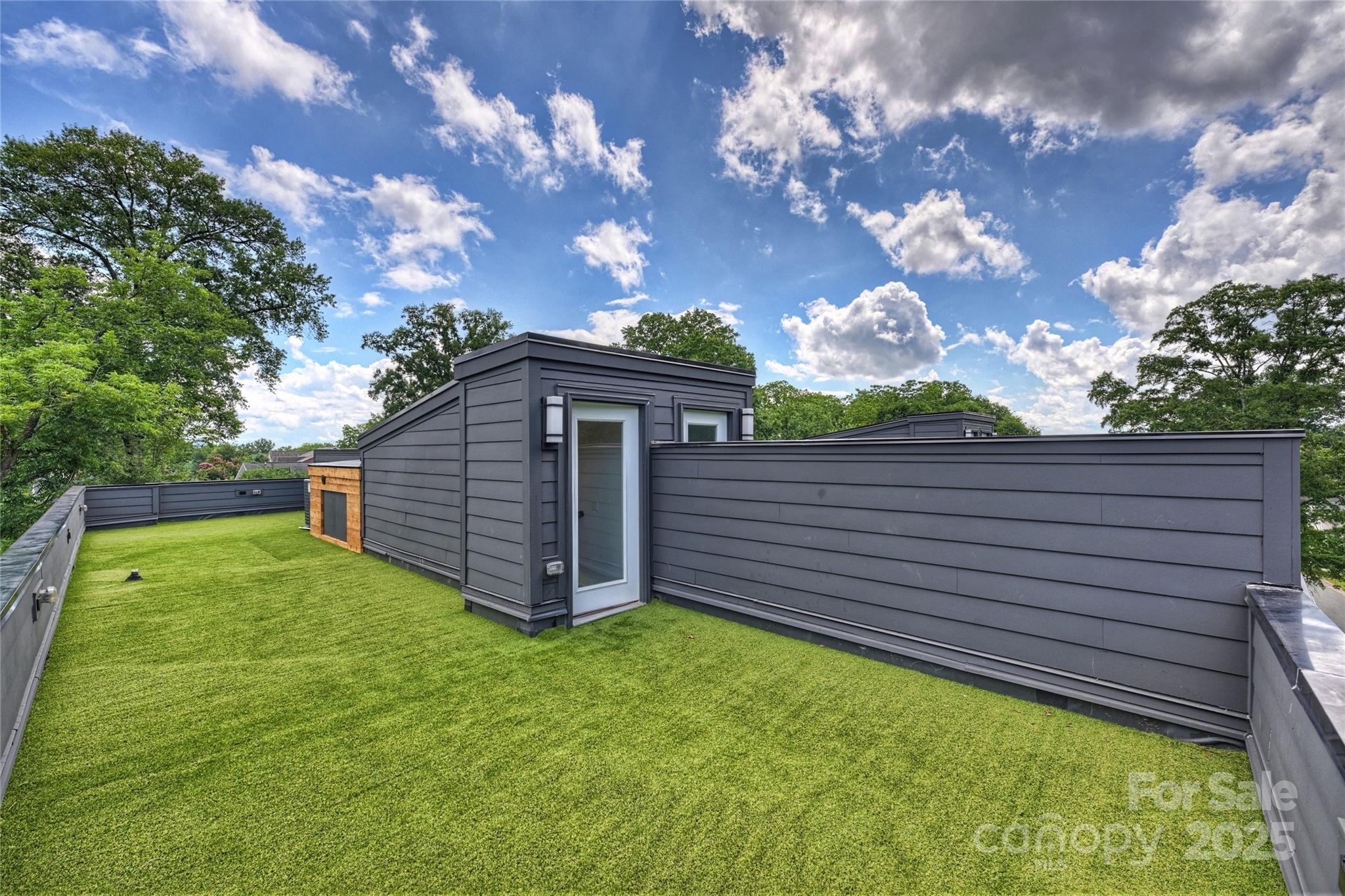 209 Coxe Avenue Charlotte NC 28208