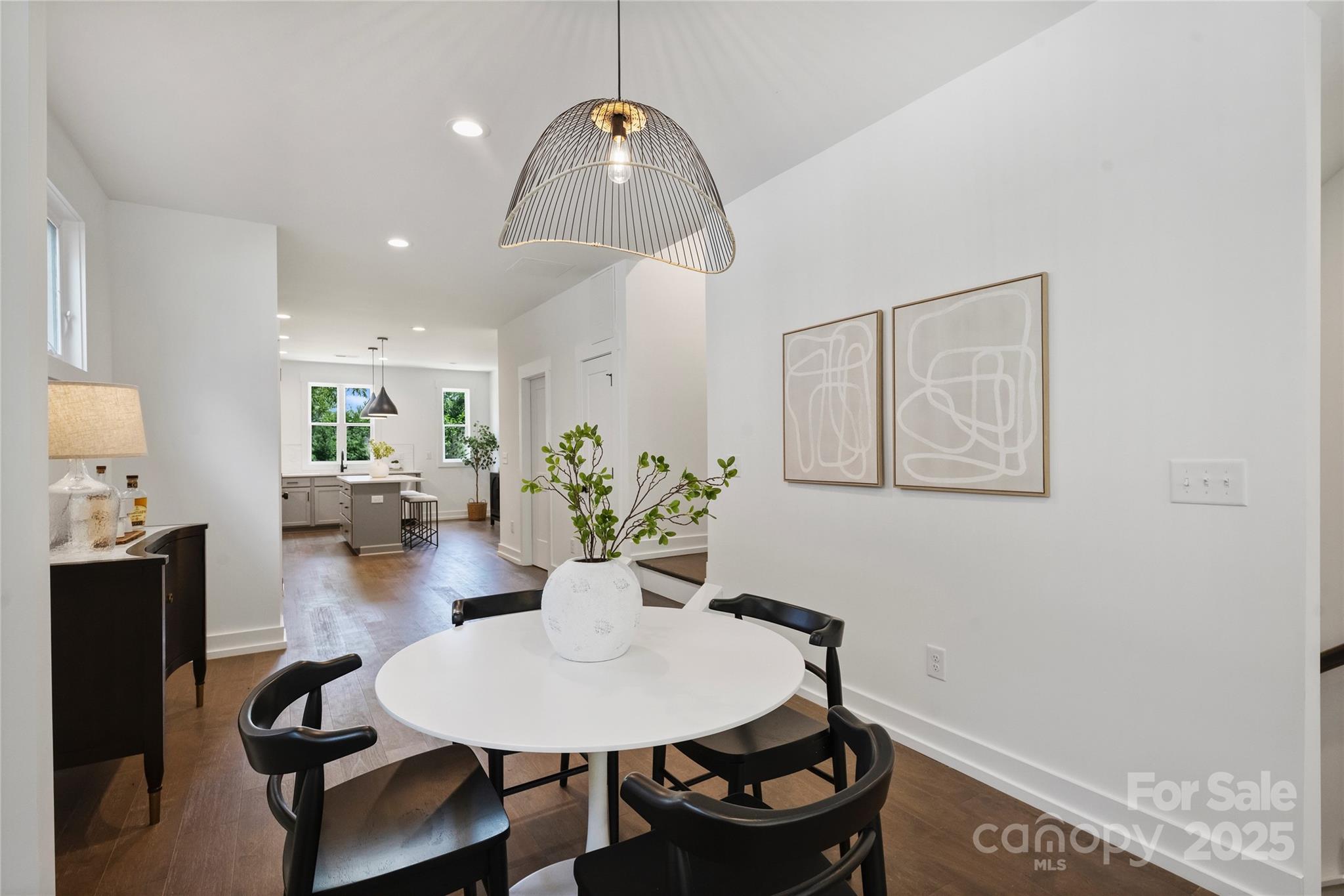 209 Coxe Avenue Charlotte NC 28208