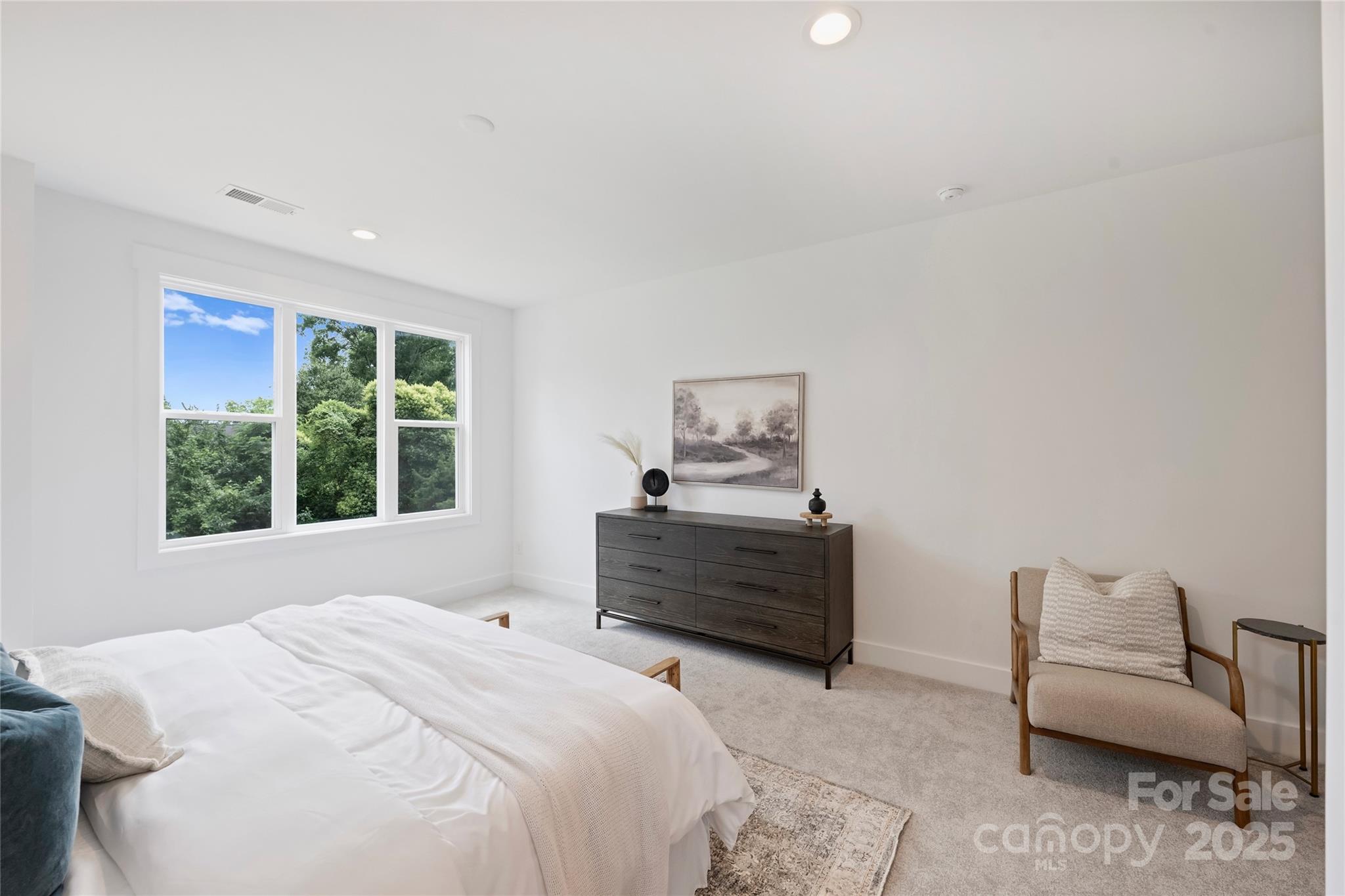 209 Coxe Avenue Charlotte NC 28208