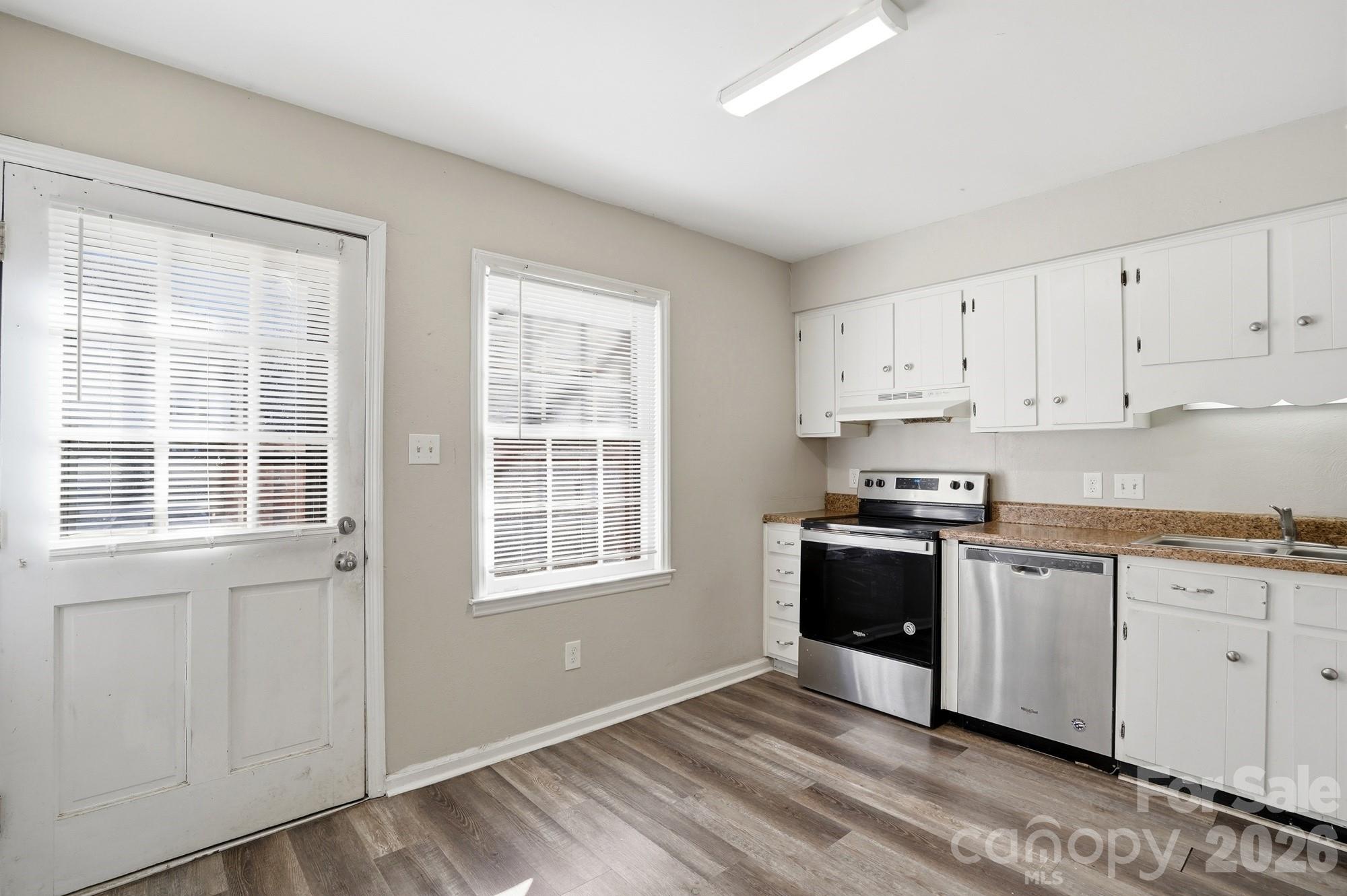 4748 Old Lantern Way Charlotte NC 28212