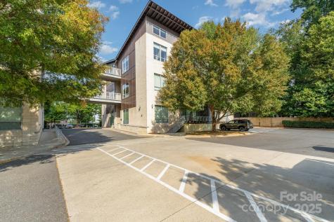 2116 Mcclintock Road Charlotte NC 28205