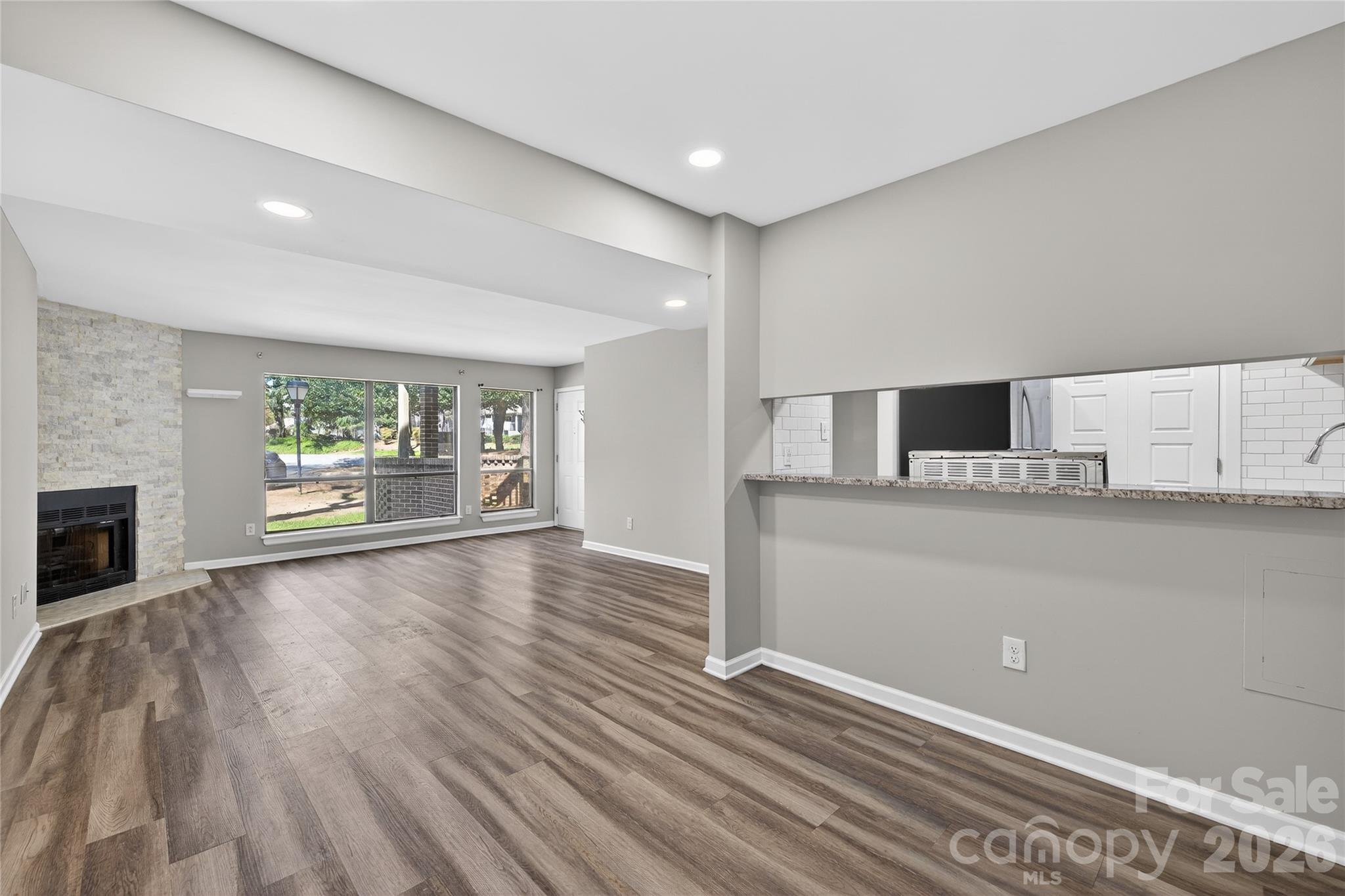 1612 Sharon Road W Charlotte NC 28210