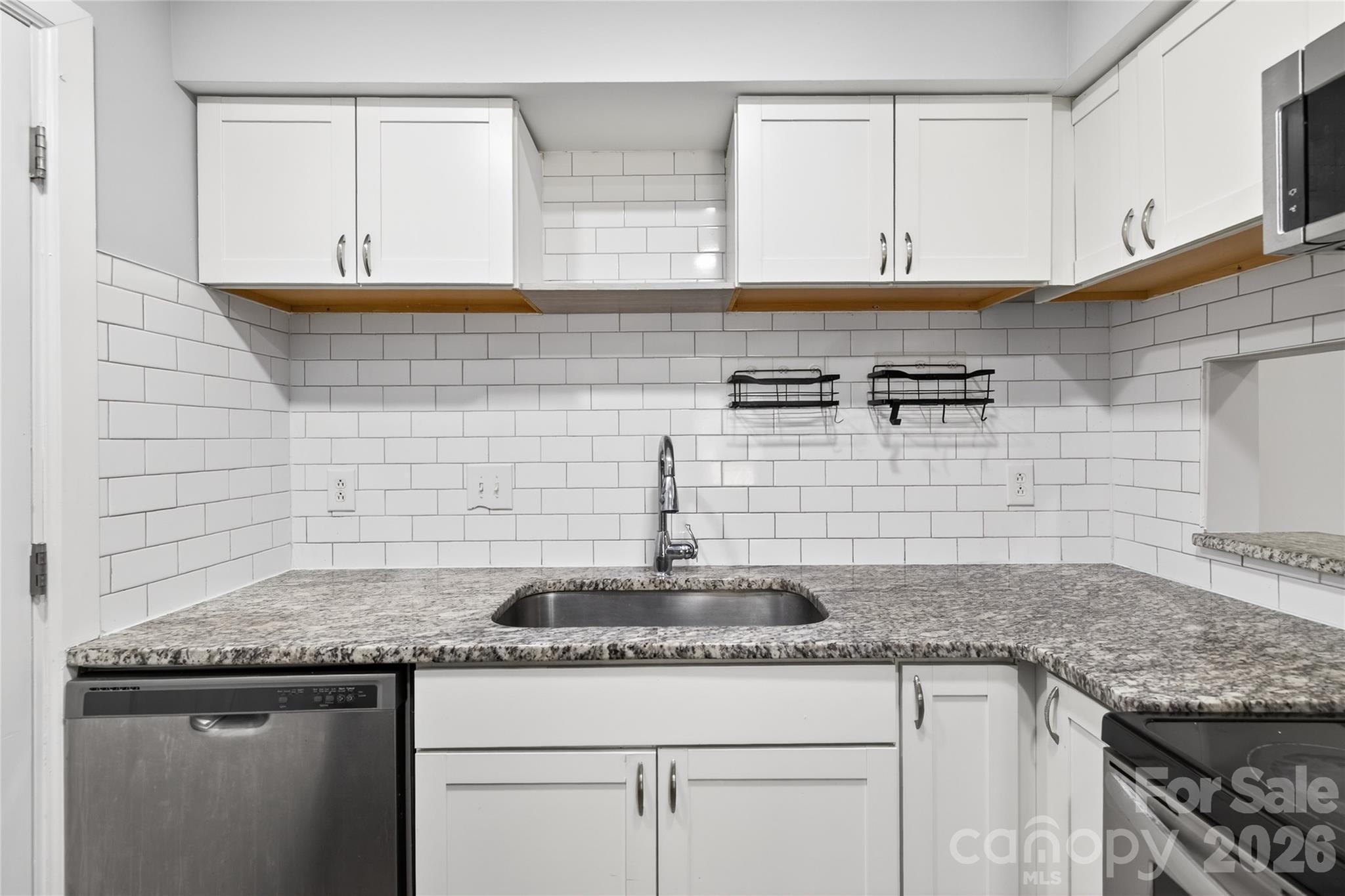 1612 Sharon Road W Charlotte NC 28210
