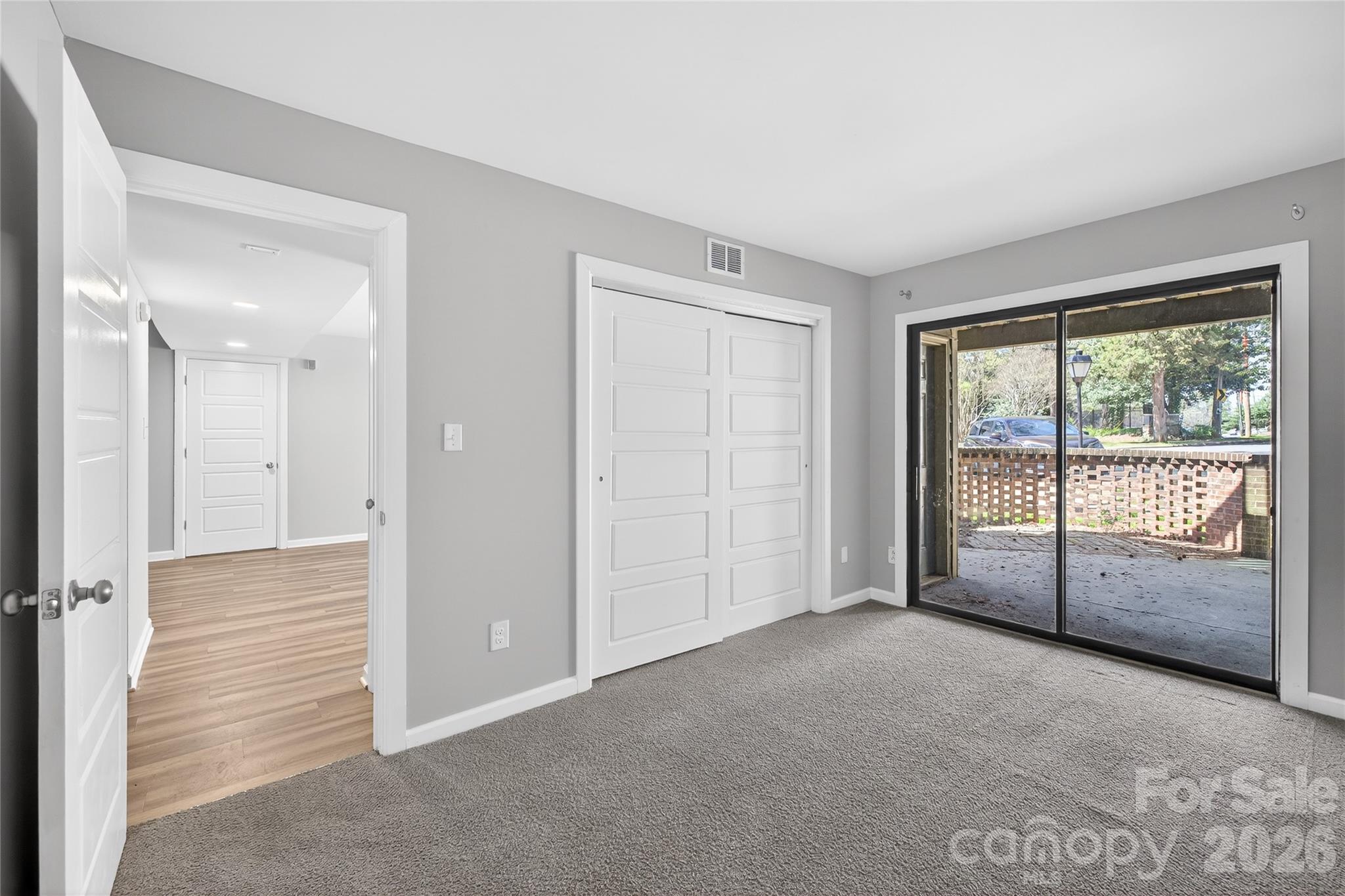 1612 Sharon Road W Charlotte NC 28210