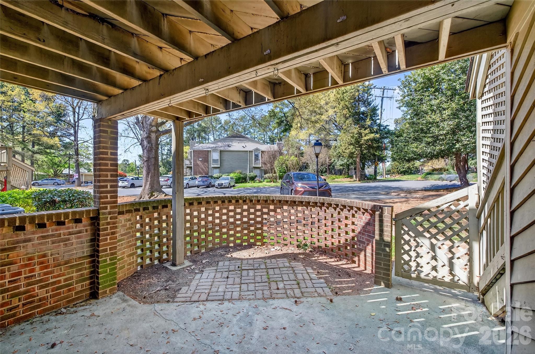 1612 Sharon Road W Charlotte NC 28210